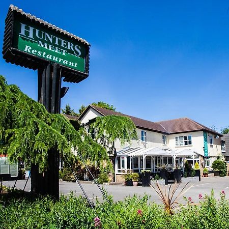 Готель Hunters Meet Hatfield Heath Екстер'єр фото